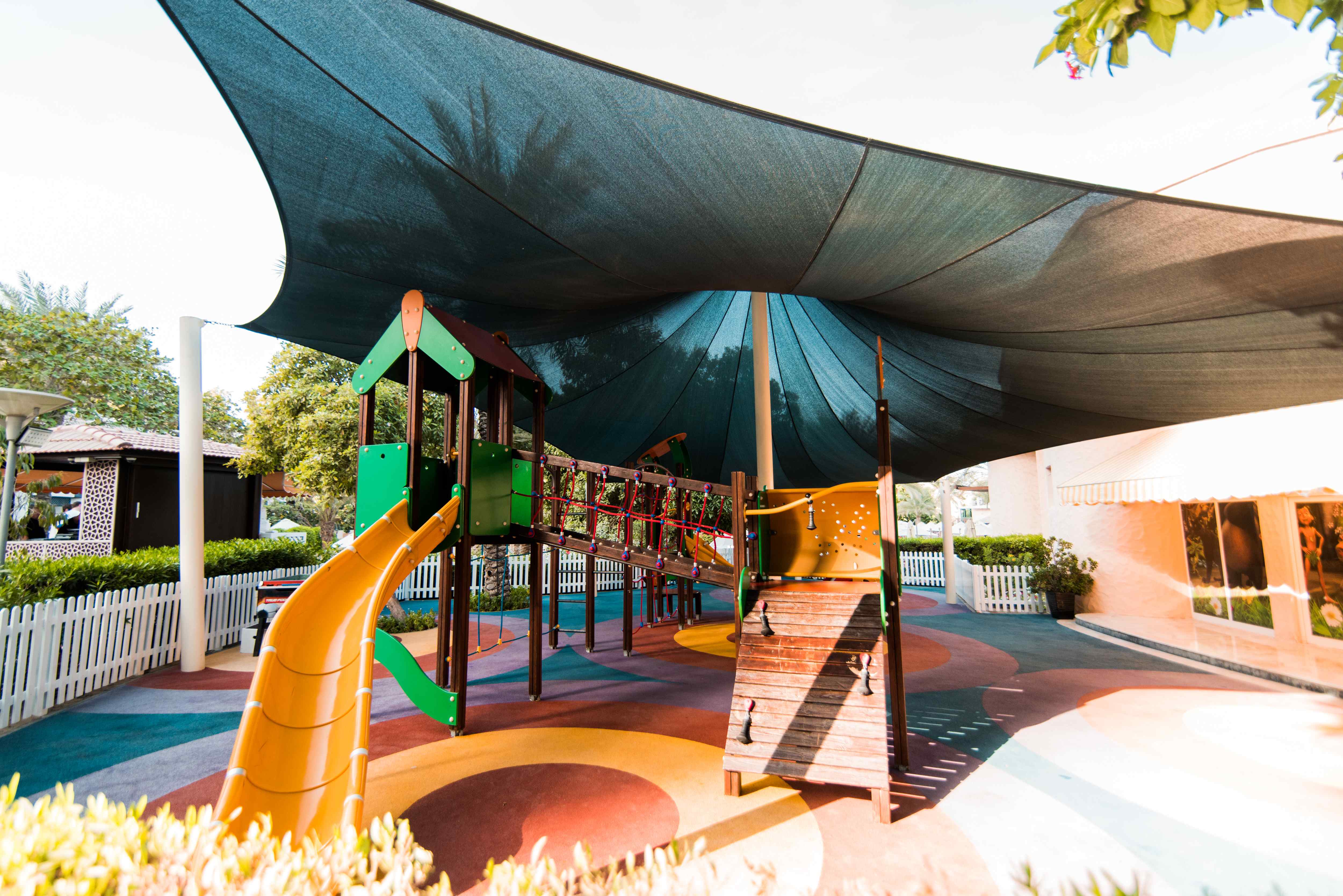 Hotel Al Habtoor Grand Resort, Autograph Collection, Vereinigte Arabische Emirate, Dubai. Großes 19